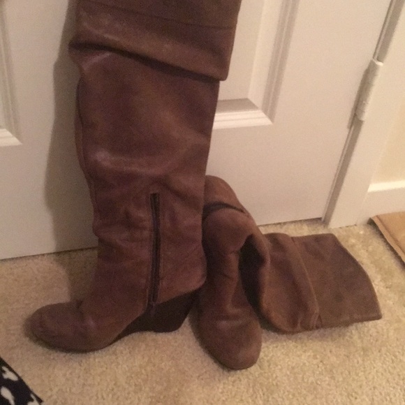 Brown Wedge Jessica Simpson Boots - Picture 2 of 3
